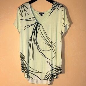 Alfani Green Asymmetrical Short Sleeve Tee EUC